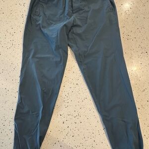 Lululemon Surge Jogger - M